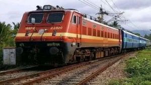 செங்கோட்டை டூ கோவை.. ரயிலில் இனிமேல் நெரிசல் இல்லை.. வரிசையாக வந்த ஸ்பெஷல்ஸ்.. ஆனாலும் ஒரு கோரிக்கை