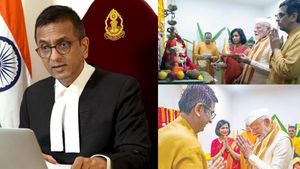 விநாயகர் சதுர்த்திக்கு பிரதமர் மோடி வந்தது ஏன் ? ஓபனாக பேசிய உச்ச நீதிமன்ற  தலைமை நீதிபதி சந்திரசூட்