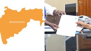 மகாராஷ்டிரா: 288 சட்டசபை தொகுதிகளில் இன்று முதல் வேட்பு மனுத் தாக்கல்- அக்.29 கடைசி நாள்! 