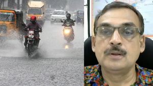 சென்னைக்கு ‛ரெட் அலர்ட்’.. இன்று முதல் 4 நாள் என்ன நடக்கும்? வானிலை மையத்தின் பாலச்சந்திரன் வார்னிங்