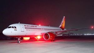 அவசர தரையிறக்கம்.. ஆனாலும் திருச்சி விமானம் 2 மணிநேரம் வட்டமடித்தது ஏன்? மாஜி IAF அதிகாரி விளக்கம் 