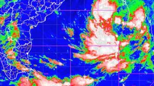 தாழ்வு மண்டலமாக மாறிய ஆழ்ந்த காற்றழுத்தம்! தீவிர புயலாக மாறும் டானா எங்கு எப்போது கரையை கடக்கும்? 