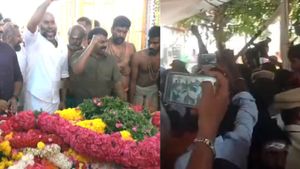  பசும்பொன்னில் திடீர் பதற்றம்-  சீமானுக்கு எதிராக ஆவேச முழக்கம்! எதிர்ப்புகளுடன் தேவருக்கு மரியாதை!