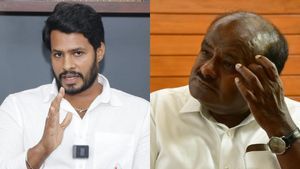நீண்ட ஆலோசனைக்கு பின்.. சென்னபட்டணா இடைத்தேர்தலில் மகனை களமிறங்கிய குமாரசாமி! இவ்வளவு தயக்கம் ஏன்? 