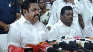பதவிக்கு எப்படி வந்தேனா? உதயநிதி வயசுதான் எனக்கு அனுபவம்! திமுக கூட்டணி புகைச்சல்.. எடப்பாடி அட்டாக்