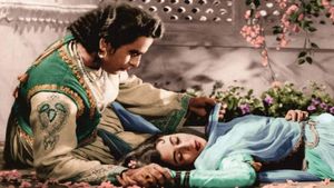 ரூ.4,000 கோடி வசூல்? ஆர்ஆர்ஆர், பாகுபலியைவிட அதிகம்: 1960 இல் 15 கோடி டிக்கெட் விற்பனை 