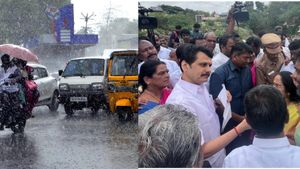 சென்னை, கோவையில் நோ பவர்கட்.. மழை பாதிப்பு பகுதிகளில் நடவடிக்கை.. செந்தில் பாலாஜி கொடுத்த அப்டேட் 