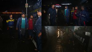 கோவையில் நள்ளிரவு வரை கொட்டி தீர்த்த கனமழை.. ரயில்கள் தாமதமானதால் பயணிகள் அவதி! 