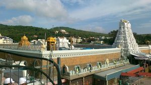 சதுர்த்தி திதியில்! திருப்பதி ஏழுமலையானை சர்வ தரிசனத்தில் தரிசிக்க எத்தனை மணி நேரம் ஆனது தெரியுமா? 