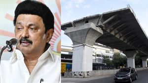 ஸ்டாலின் அறிவித்த 10வது நாளில்.. அவிநாசி சாலை மேம்பாலம் நீட்டிப்பு பணி தொடக்கம் 