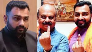 லிங்காயத் கோட்டையை உடைத்த இஸ்லாமியர்.. பொம்மை மகன் தோற்றது எப்படி? காங்கிரஸ் போட்ட ஸ்கெட்ச் 