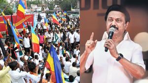சிதம்பரத்தில் பஸ் கண்ணாடியை உடைத்த பாமகவினர்..  ஸ்டாலினுக்கு எதிரான ஆர்ப்பாட்டத்தில் பதற்றம் - கைது 