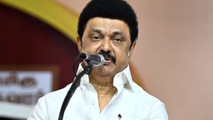 கோவையில் ஸ்டாலின் அறிவித்த முத்தான 5 திட்டங்கள்.. செழிக்கப்போகுது நம்ம ஊரு.. இனி செம்ம வளர்ச்சி 