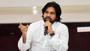 ஒன்னும் சரியில்லை! உள்துறை பொறுப்பை நானே ஏற்க வேண்டியிருக்கும்! பவன் கல்யாண் பேச்சு! அதிரும் ஆந்திரா 
