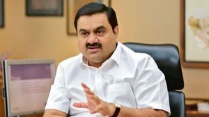 அமெரிக்கா முதலீடு பெற இந்திய அதிகாரிகளுக்கு ரூ2,100 கோடி லஞ்சம்.. அதானிக்கு அமெரிக்கா பிடிவாரண்ட்! 