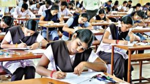  பள்ளிகளில் அரையாண்டு தேர்வு எப்போது? முழுமையான அட்டவணை வெளியீடு! எத்தனை நாள் விடுமுறை தெரியுமா?