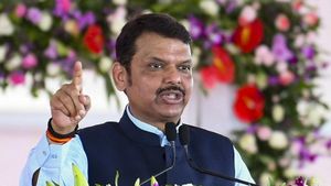 கடைசி நேரத்தில் காலைவாரிய 'பவார்'.. 2019 ல் தேவேந்திர பட்னாவிஸ் எடுத்த சபதம் நிறைவேறுகிறது? 