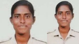 திருச்சியில் ஸ்கூட்டியில் வந்த கர்ப்பிணி காவலர்..  இண்டிகேட்டர் போட்டு வந்தும்.. எமனாக மாறிய கார் 