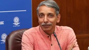 டிகிரி படிக்க இனி 3 வருசம் , 4 வருசம் வேண்டாம்.. யுஜிசி வழங்கும் இரண்டு வாய்ப்பு.. முழு விவரம் 