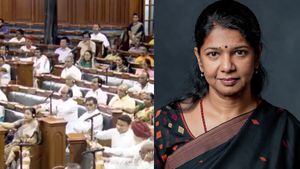 டங்ஸ்டன் சுரங்க உரிமம் வழங்கும் மசோதா- நாடாளுமன்றத்தில் என்ன நடந்தது? கனிமொழி ரிலீஸ் செய்த வீடியோ! 