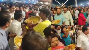 கோவை மக்கள் குமுறல்.. கொங்கு உணவுத் திருவிழா.. 400+ உணவுகள் ரூ.800.. கடுமையான கூட்டத்தால் ஏமாற்றம்!
