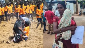 165 ஜல்லிக்கட்டு களங்கள்.. வீரத் தமிழச்சி என பெயர் பெற்ற ரேணுகா.. ஆனால், இப்போ கண்ணீரில்! 