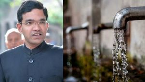 பெங்களூர் மக்களே.. காவிரி குடிநீர் இணைப்பு வேண்டுமா? உட்கார்ந்த இடத்திலேயே அப்ளை செய்து பெற சான்ஸ் 