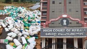 மருத்துவக் கழிவுகளை கையாள்வதில் கேரள அரசு தோல்வி! மாநில ஹைகோர்ட் கடும் கண்டனம் 