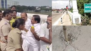 180 ஆண்டு பழமை.. திமுகவினரால் நெல்லை தாமிரபரணி ஆற்றுப்பாலத்துக்கு நேர்ந்த கதி.. விளாசும் அதிமுக 