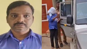 ஆண் குழந்தை பெற்றெடுத்த பள்ளி மாணவி.. போக்சோவில் கைதான வேதியியல் ஆசிரியர்.. கடலூரில் ஷாக் 