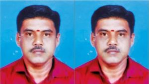 செங்கோட்டை டூ திருப்பூர்.. மதுரையை தாண்டிய அரசு பஸ், வாழ்வின் கடைசி நிமிடத்திலும் உருக வைத்த டிரைவர் 