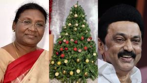 உலகம் முழுவதும் கிறிஸ்துமஸ் கோலாகல கொண்டாட்டம்.. ஜனாதிபதி, துணை ஜனாதிபதி, முதல்வர் ஸ்டாலின் வாழ்த்து 
