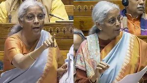 இந்தி கட்டாயம் திணிப்பு என்றால், என்னை இந்தி படிக்கவிடாமல் செய்ததும் திணிப்புதான் -நிர்மலா சீதாராமன் 