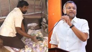கோயில் உண்டியலில் ஐபோன்.. நானாக இருந்தால் வித்தியாசமாக கையாண்டு இருப்பேன்! - கார்த்தி சிதம்பரம் 