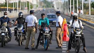  புதுச்சேரியில் ஜனவரி முதல் அமலாகும் புது ரூல்ஸ்.. நோட் பண்ணுங்க.. ஆக்ஷனில் இறங்கும் போலீஸார் 