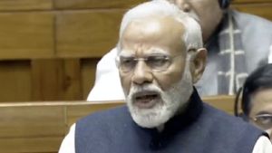 பதவியை பறித்த நீதிபதிக்கு இந்திரா காந்தி தந்த தண்டனை இதுதான்.. லோக்சபாவில் காங்கிரஸை விளாசிய மோடி 