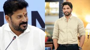 அல்லு பற்றி கவலைப்படுறீங்களே.. கூட்டத்தில் சிக்கி கோமாவிலுள்ள குழந்தை பற்றி ஏன் பேசவில்லை- ரேவந்த்