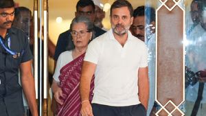 பிரளயமாகும் மவுண்ட்பேட்டன் மனைவி எட்வினாவுக்கு நேரு எழுதிய கடிதங்கள்- சோனியா, ராகுலுக்கு சிக்கல்! 