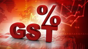 GST கவுன்சில் கூட்டத்தில் முக்கிய முடிவு! விலை ஏறும், குறையும் பொருட்கள் என்னென்ன? முழு விவரம் 