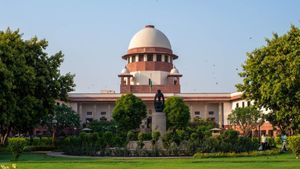 மசூதி இடத்தில் இந்து கோயில் இருந்ததாக வழக்கு வந்தால் இனிமேல் கோர்ட் விசாரிக்க கூடாது- உச்சநீதிமன்றம்