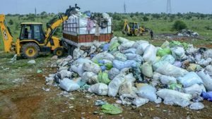 மாட்டிக்கிட்டாரு ஒருத்தரு! 10 வருடமாக கழிவுகளை கொட்டிய கேரளா! மாறி மாறி விழுந்த குட்டு! சம்மட்டி அடி 