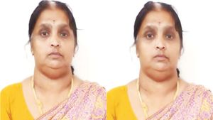 தேனியில் அரசு வேலை.. கம்பி கட்டும் கதைக்கு கட்டுக்கட்டாக பணம்.. கரூர் பெண் சிக்கியது எப்படி? 