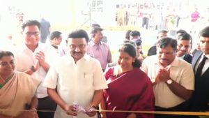 தூத்துக்குடியில் மினி டைடல் பார்க்.. திறந்து வைத்தார் முதல்வர் ஸ்டாலின்! சிறப்புகள் என்ன?