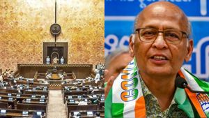 ராஜ்யசபா இருக்கையில் பணம்! காங். எம்பி அபிஷேக் சிங்வி நீதிமன்றத்தில் ஆஜராக சம்பளம் எவ்வளவு தெரியுமா? 