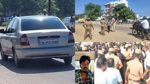 திருநெல்வேலி நீதிமன்ற வாசலில் இளைஞர் வெட்டி கொலை.. ஜாதி ரீதியிலான கொலையால் பழிக்குப்பழி - பதற்றம் 