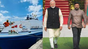 ராமேஸ்வரம் - தலைமன்னார் இடையே படகு சேவை: அனுர குமார திசநாயக்க சந்திப்பில் பிரதமர் மோடி அறிவிப்பு 