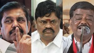 எடப்பாடி முதல் ராஜேந்திர பாலாஜி வரை! அதிமுக  தலைவர்களை தரக்குறைவாக விமர்சித்த சிவாஜி கிருஷ்ணமூர்த்தி 