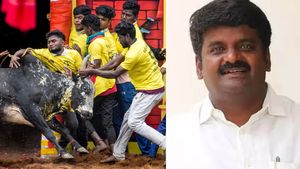 அலங்காநல்லூர் ஜல்லிக்கட்டு.. தங்க மோதிரம் வென்ற விஜயபாஸ்கரின் காளை.. 2வது சுற்றில் வென்றவர்கள் யார்? 