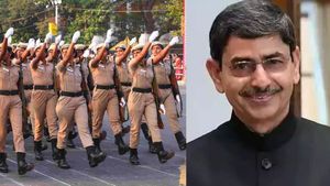  ஆளுநர் கொடியேற்றுகிறார்.. குடியரசு தினவிழா அணிவகுப்பு ஒத்திகை! சென்னையில் மேஜர் போக்குவரத்து மாற்றம்