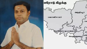ஈரோடு கிழக்கு இடைத்தேர்தல்: அதிமுகவிலிருந்து நீக்கப்பட்ட செந்தில் முருகன் திமுகவில் ஐக்கியம் 
